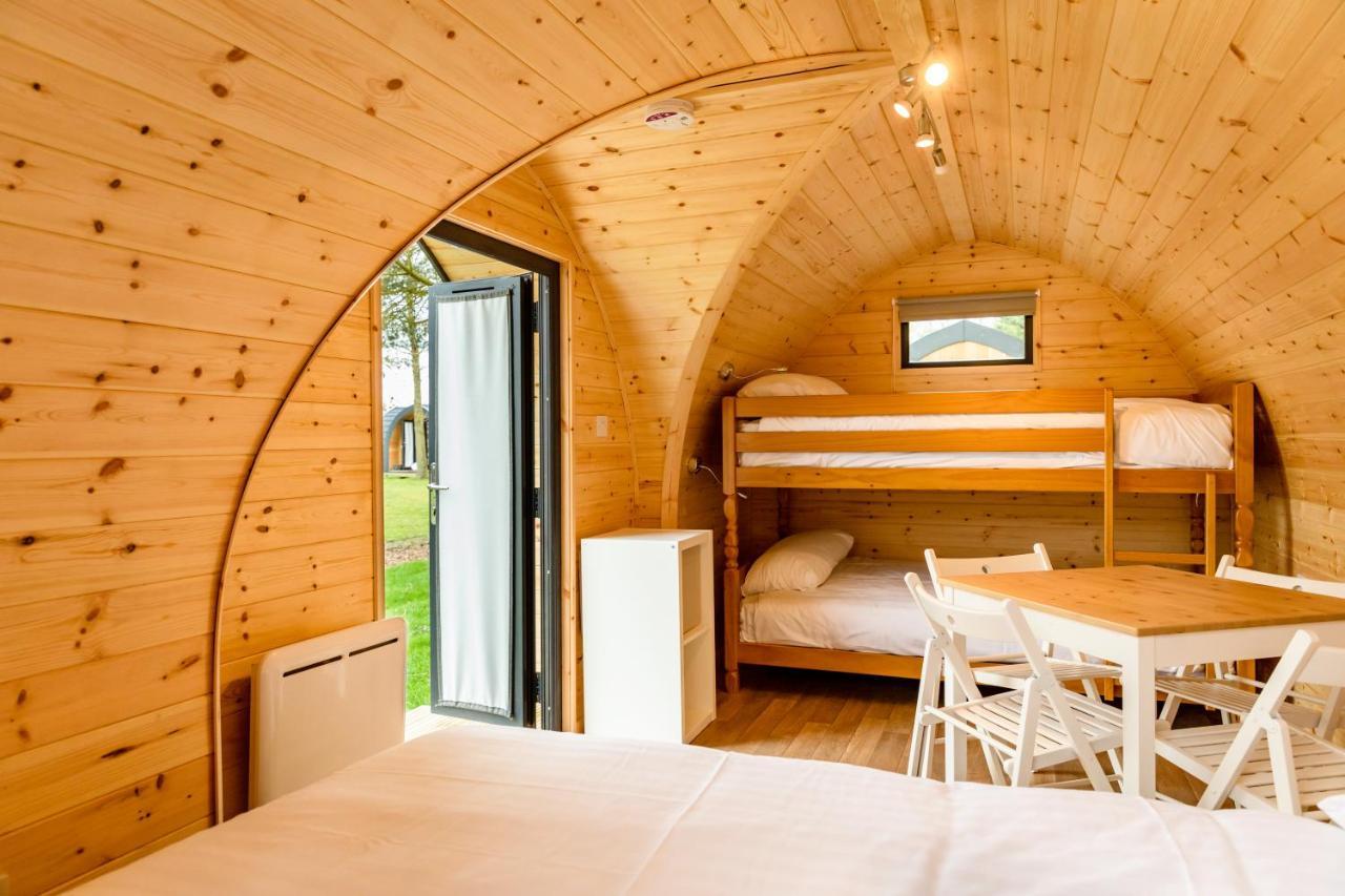 Camping Pods Trevella Holiday Park Crantock Exteriör bild